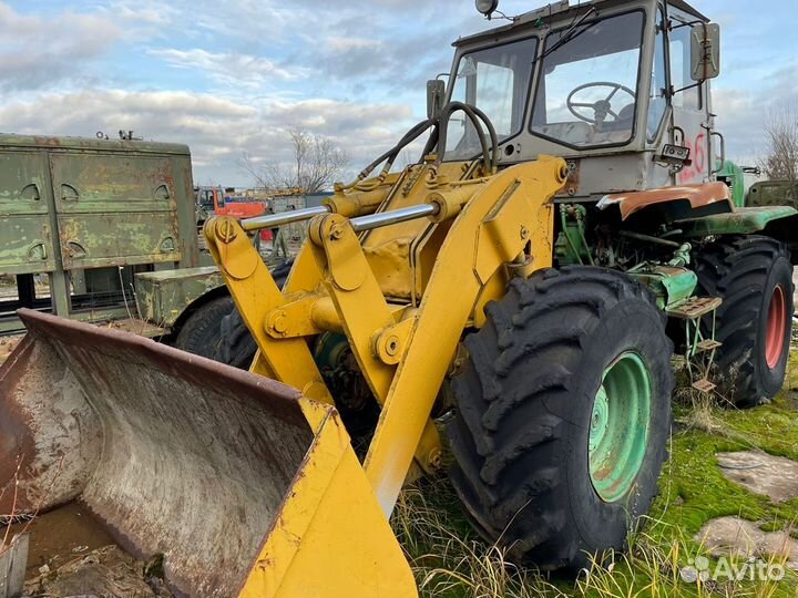 Трактор Т150