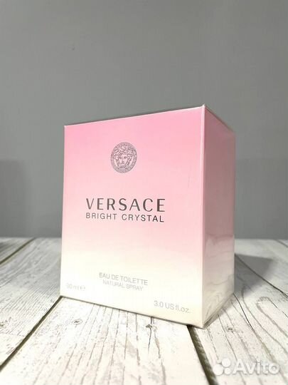 Versace Bright crystal парфюмерная вода