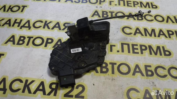 Замок двери задней правой Ford C-MAX I 2003-2010