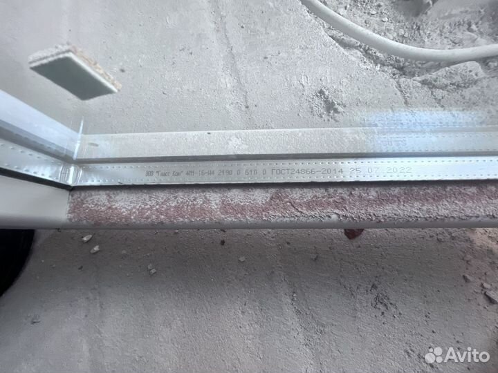 Пластиковая дверь и окно