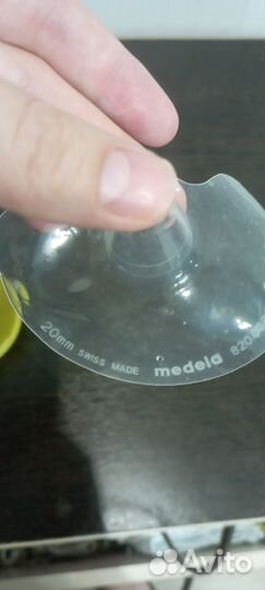 Накладки на грудь medela