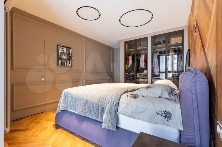 3-к. квартира, 120 м², 8/14 эт.