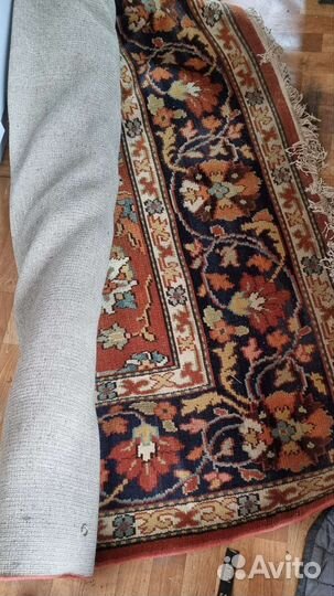 Ковер шерстяной