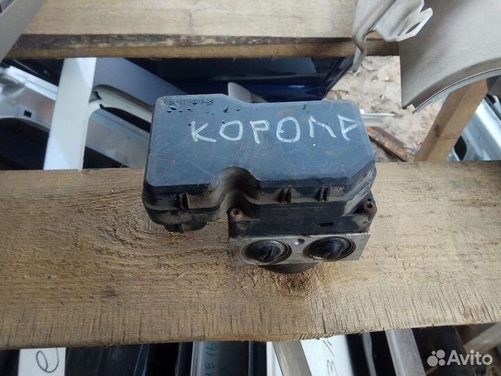 Блок абс Тойота Корола