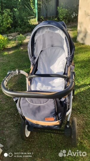 Коляска многофункциональная 3 в 1