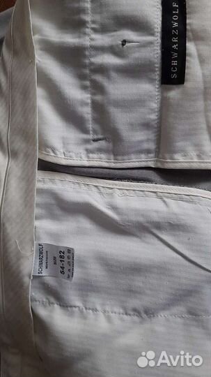 Брюки светлые