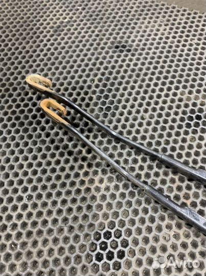 Поводки дворников Кайрон SsangYong Kyron