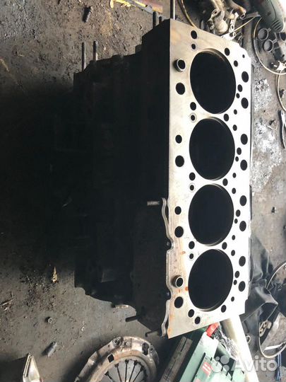 Yuejin 1020.1041 блок цилиндров б.у