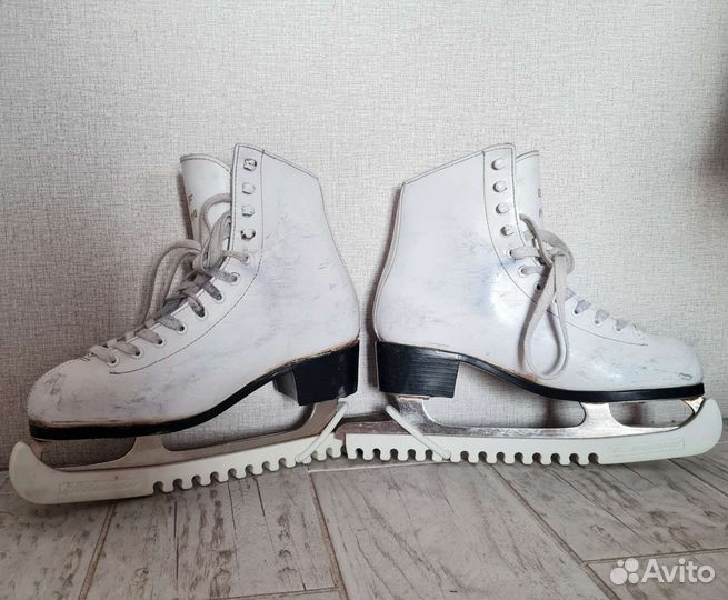 Коньки graf montana gold