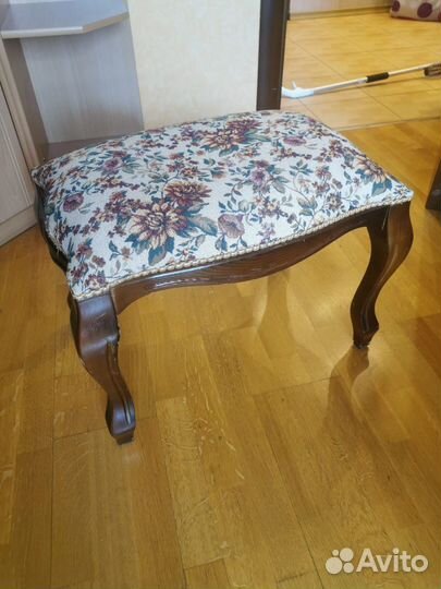 Пуфик банкетка бронь 10.08