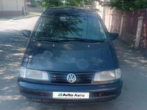 Volkswagen Sharan 2.0 MT, 1995, 550 000 км, с пробегом, цена 370 000 руб.