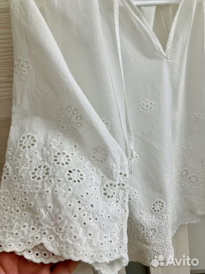 Вещи женские 42-44 новые