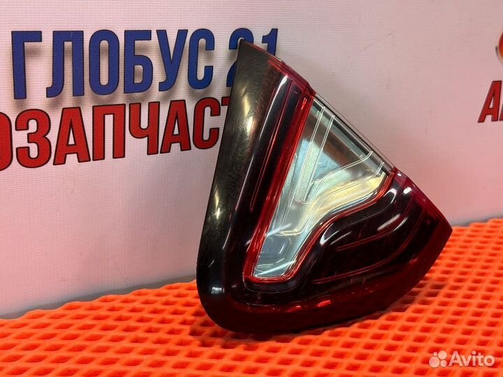 Фонарь внутренний правый Рено Каптюр Kaptur