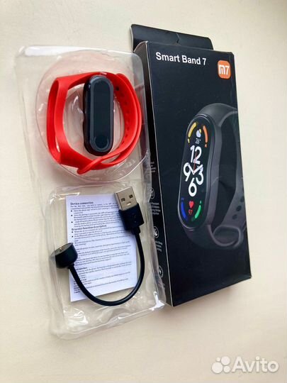 Фитнес-браслет Mi Band 7 красный