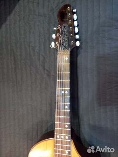 Акустическая гитара мастеровая