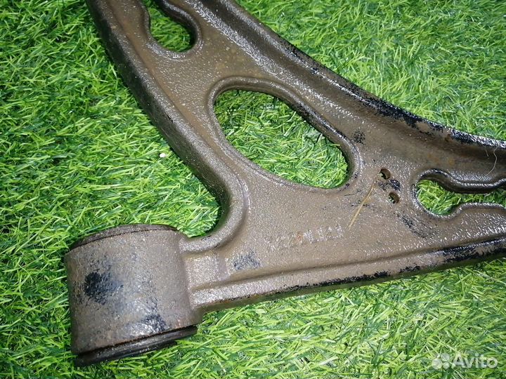 Рычаг передний левый Volkswagen Passat Cc 358 2012