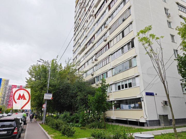 Продажа торговой площади 64.3 м² рядом с метро