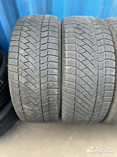 Continental ContiVikingContact 6 SUV 235/55 R18 104T