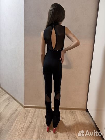 Комбинезон для фигурного катания