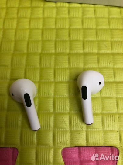 Наушники AirPods Pro 4 (с шумоподавлением)