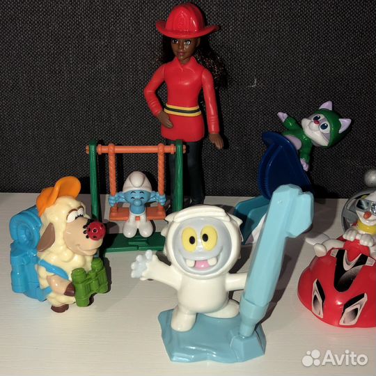 Игрушки из хеппи мила и киндер макси