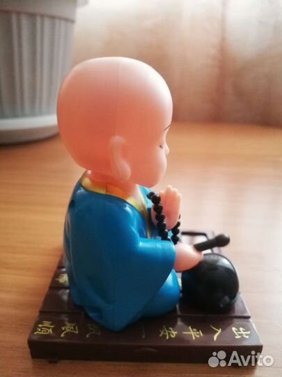 Маятник на солнечной батарее 