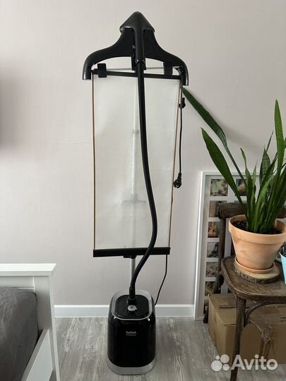 Отпариватель вертикальный Tefal ProStyle