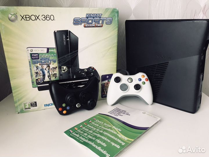Xbox 360 freebot 320GB 2 геймпада