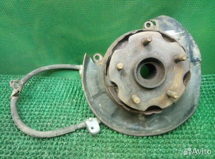 Ступица задняя левая Toyota Mark 2 GX100 1GFE