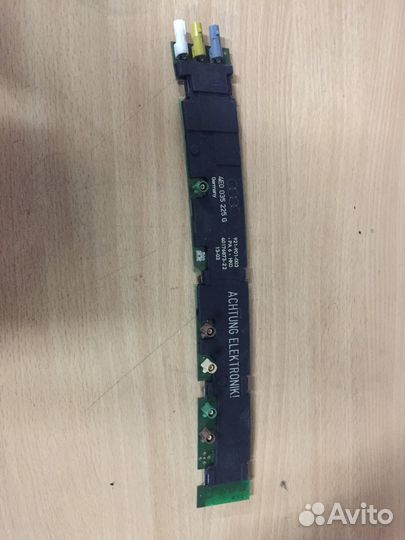 Антенна Audi A8 D3 4.2