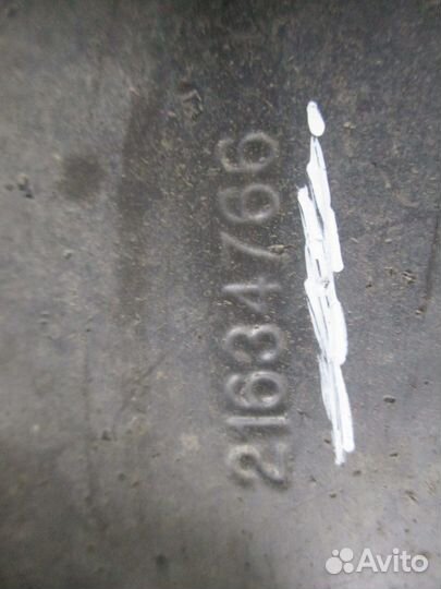 Защитная пластина бака AdBlue Volvo 21634766