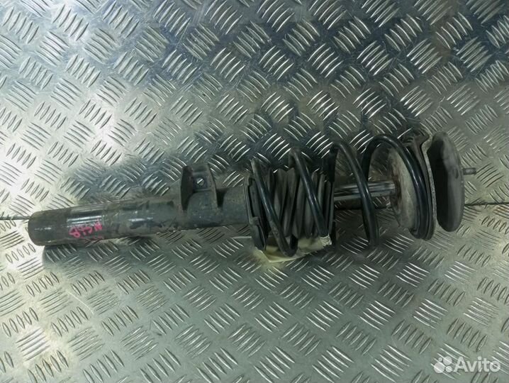 Б/У Б/У Стойка передняя правая Из Японии