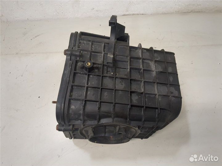 Корпус воздушного фильтра Alfa Romeo 166, 1999