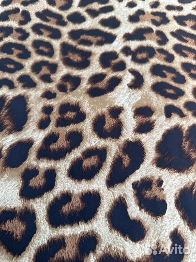 Отрез ткани шелк атлас