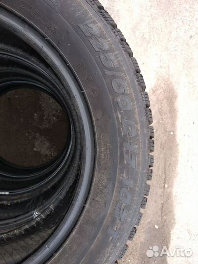 Tigar SUV Ice 225/60 R17