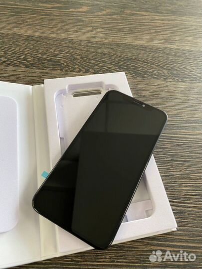 Дисплей на iPhone 11