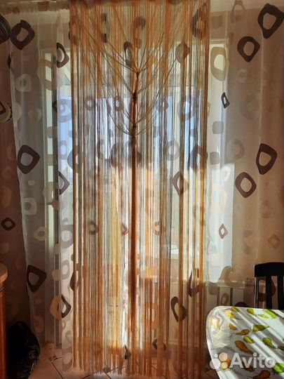 Декоративная штора из нитей