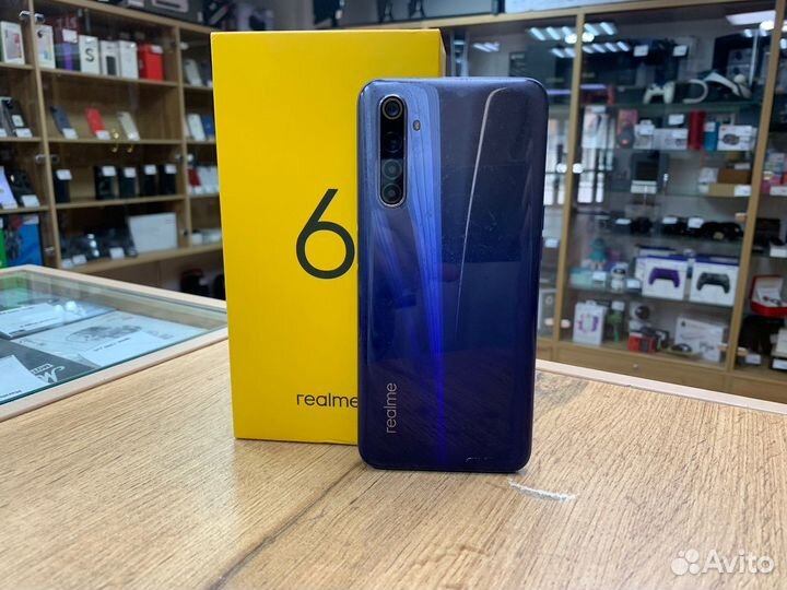 realme 6, 8/128 ГБ