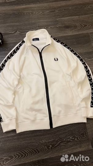 Кофта Fred Perry Оверсайз