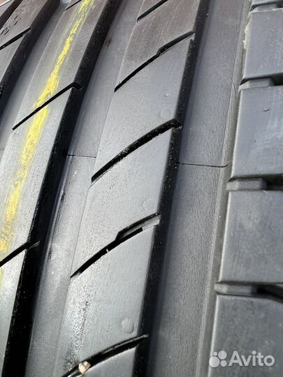 Kumho Ecsta PS71 245/40 R20