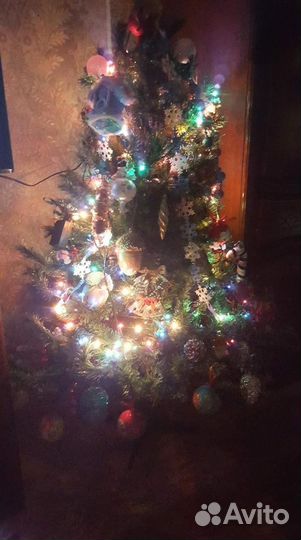 Елка искусственная