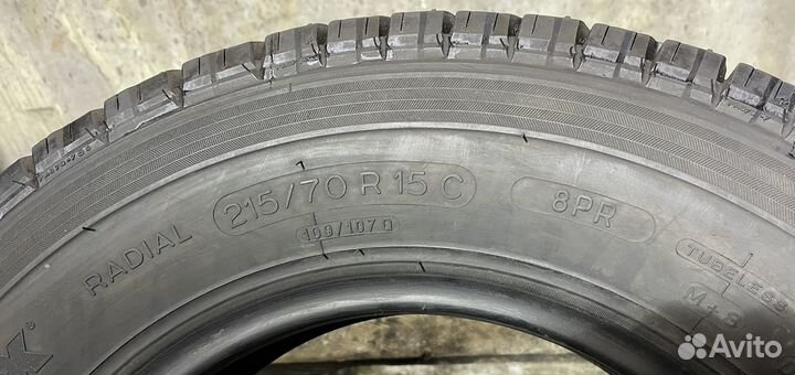 Michelin X M+S 200 215/70 R15C