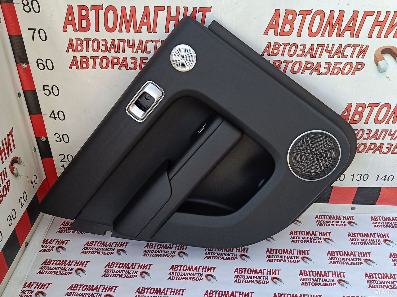 Обшивка двери задней левой Lixiang L7