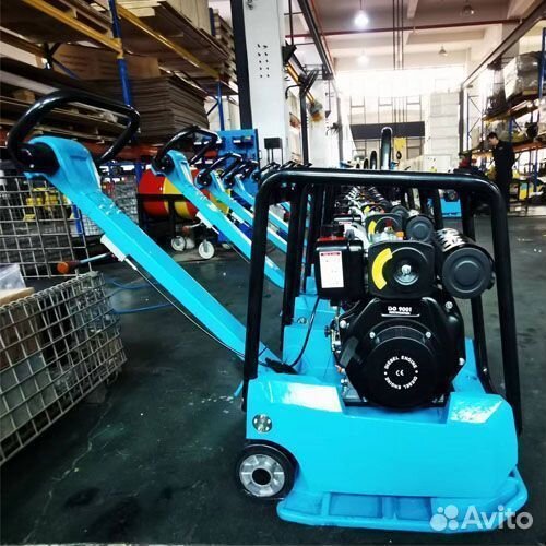 Виброплита реверсивная Robust CPC-300D (193 кг)