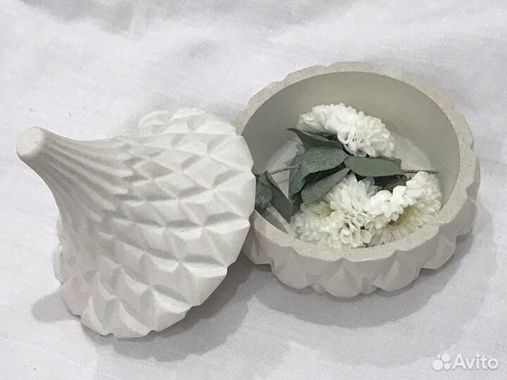 Шкатулка для украшений