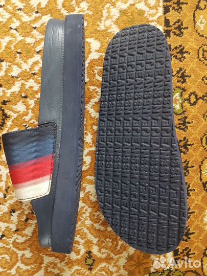 Tommy Jeans шлепанцы 41-42