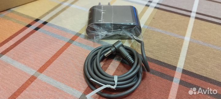 Зарядное устройство для пылесоса Dyson