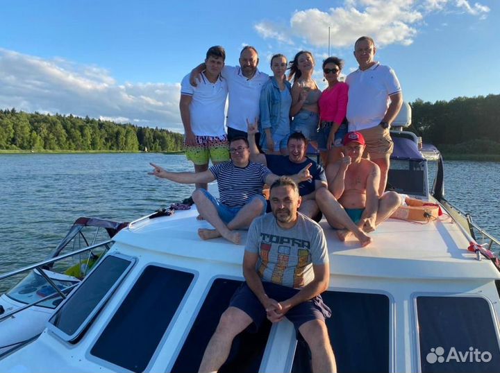 Аренда яхты с капитаном, прогулки на яхте