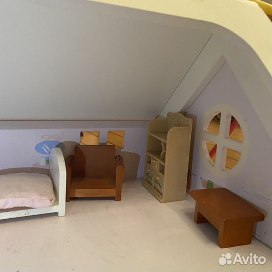 Кукольный домик