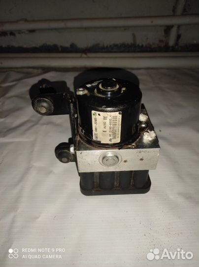 Блок насос ABS Mazda Mazda3 6N612C405GB BK
